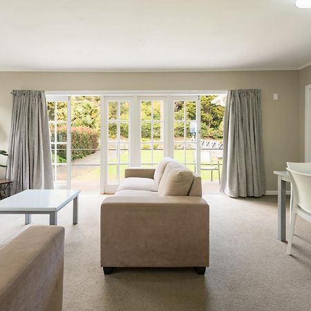 Averill Court Motel Paihia Exterior foto