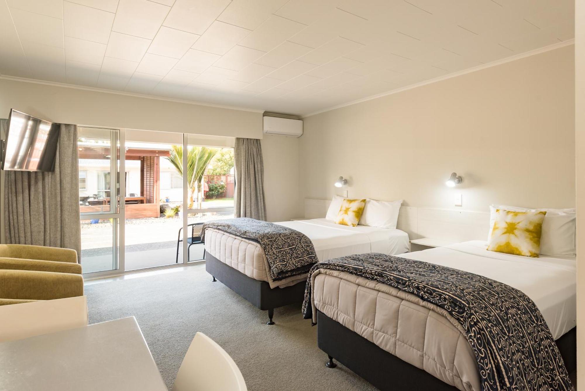 Averill Court Motel Paihia Exterior foto