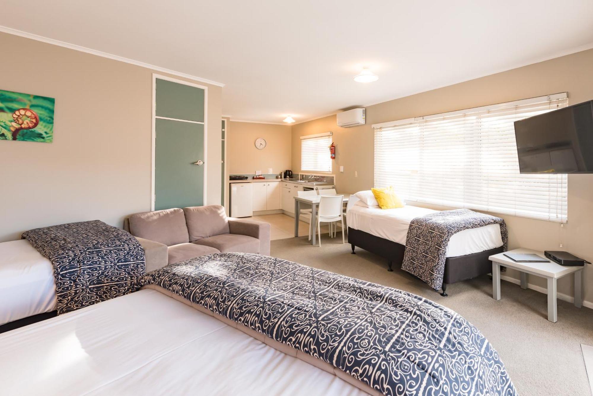 Averill Court Motel Paihia Exterior foto
