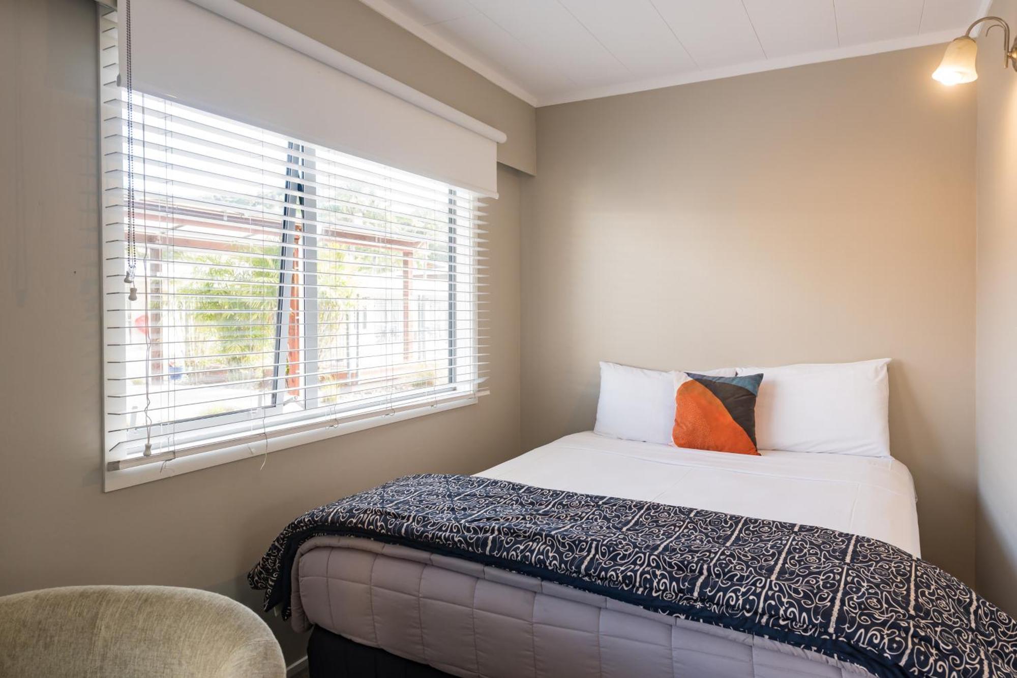 Averill Court Motel Paihia Exterior foto
