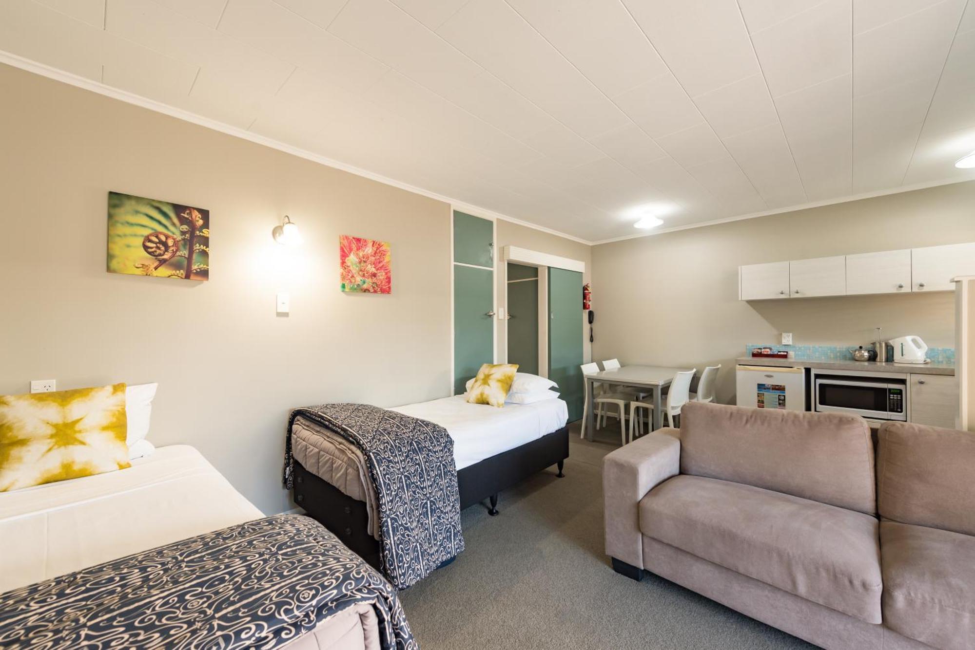 Averill Court Motel Paihia Exterior foto