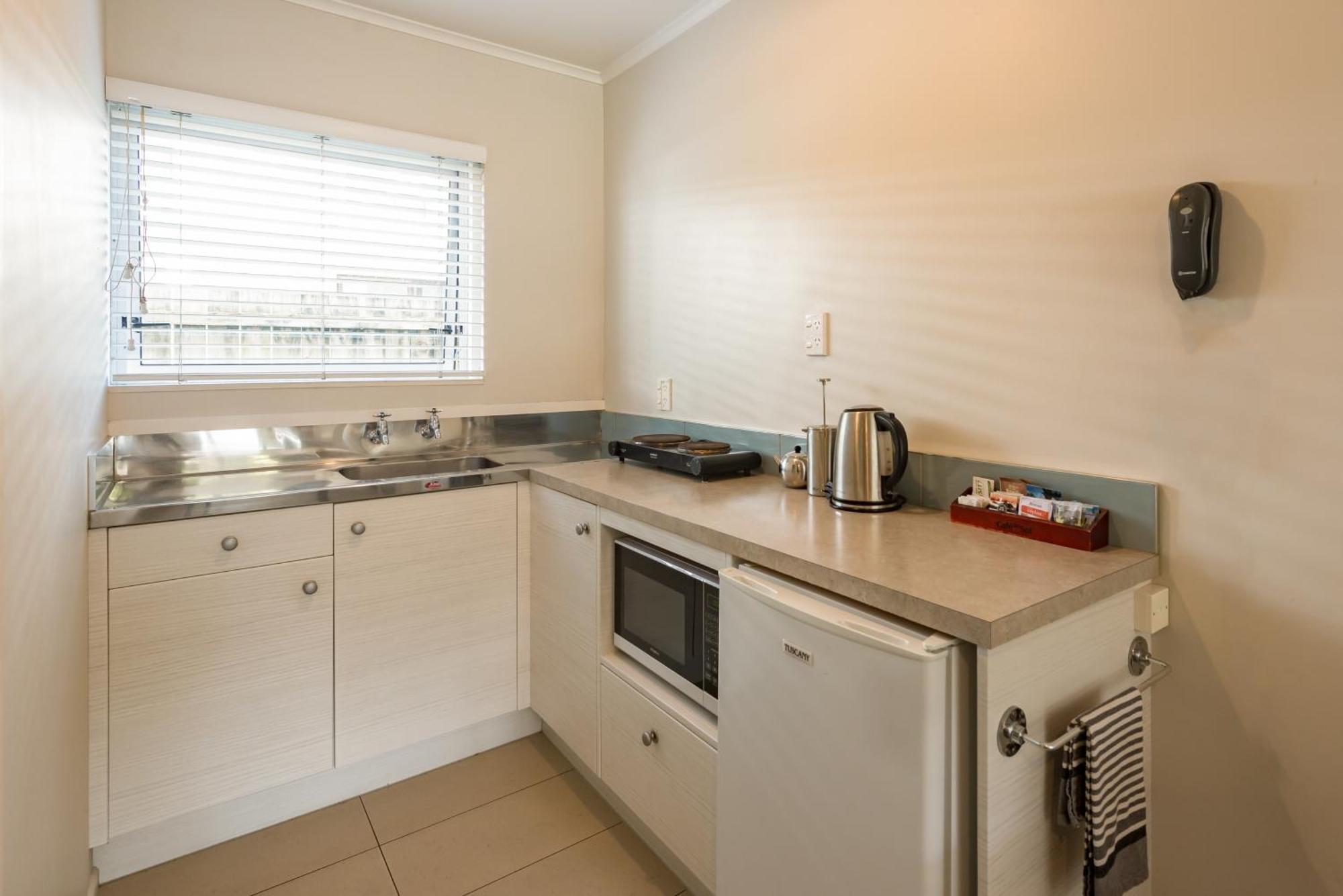 Averill Court Motel Paihia Exterior foto