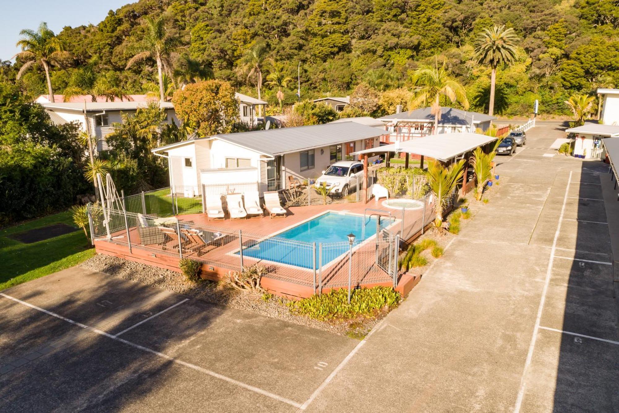 Averill Court Motel Paihia Exterior foto