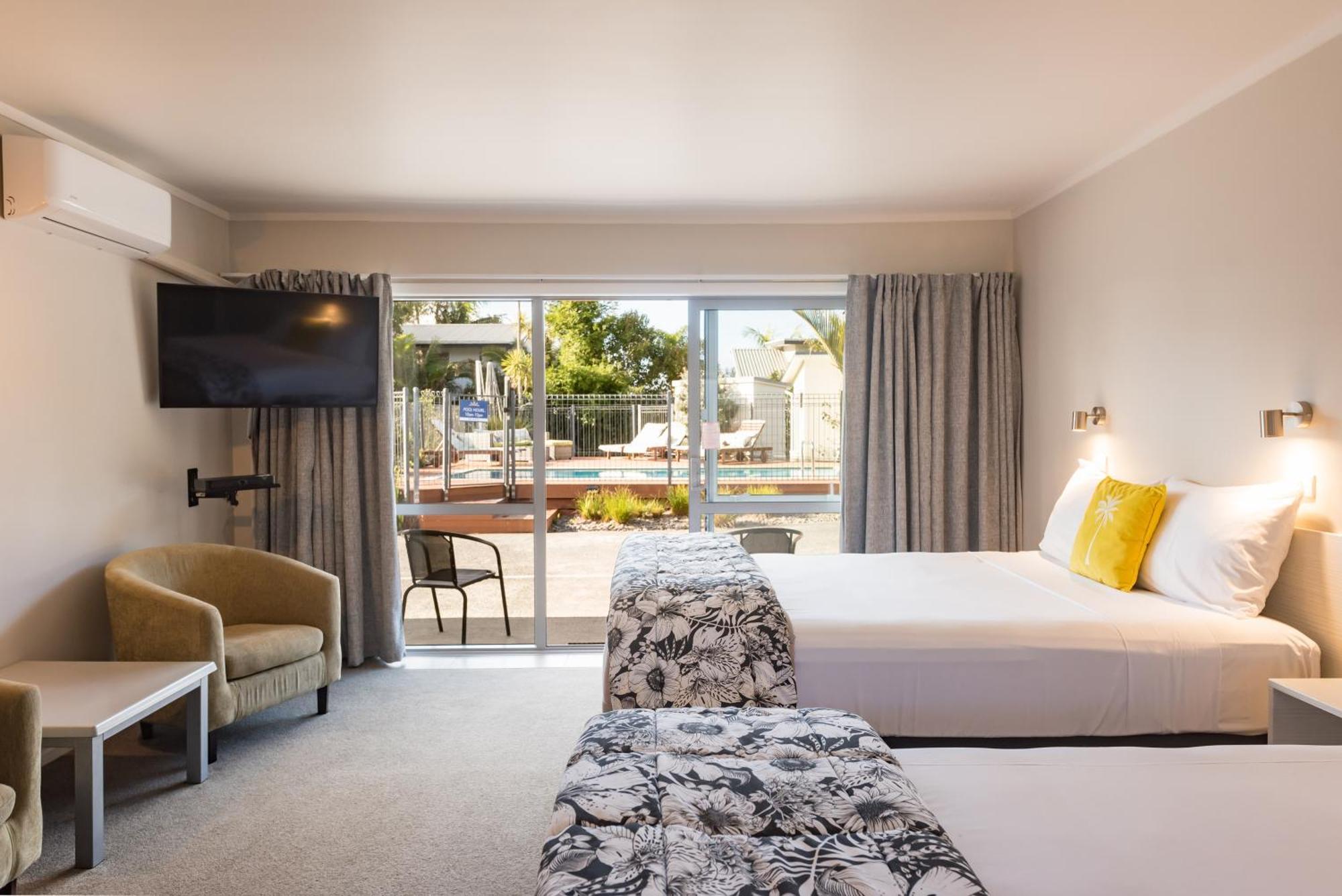 Averill Court Motel Paihia Exterior foto